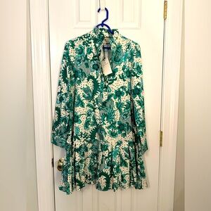 Tuckernuck Tate Dress in hard to find “Venice Beachside Vines” print